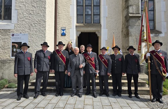 80-igster Geburtstag und 55-jähriges Priesterjubiläum P. Meinrad BRANDSTÄTTER 