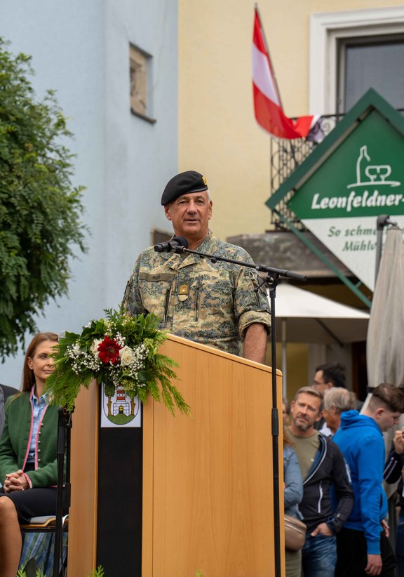 _mickla_anton__7_von_11_.jpg